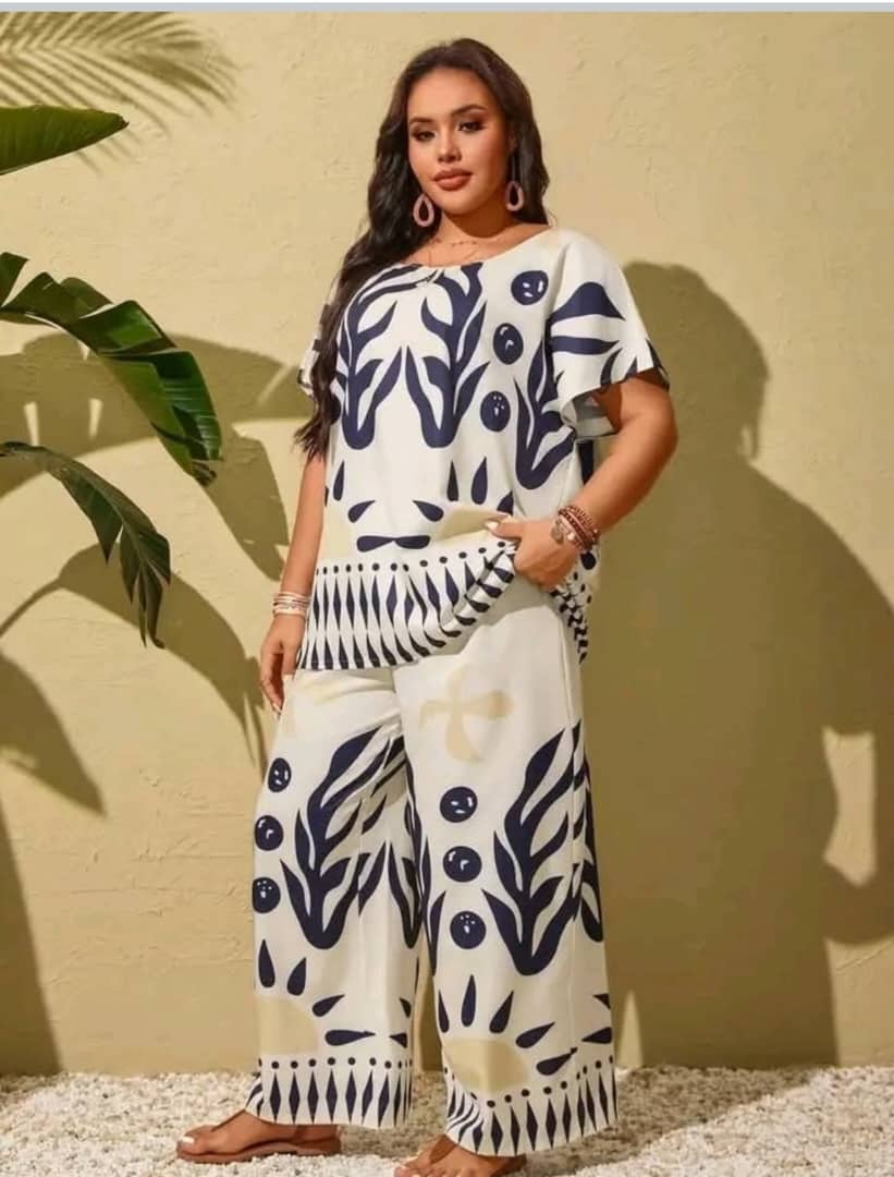 Magnifique ensemble pour grande dame