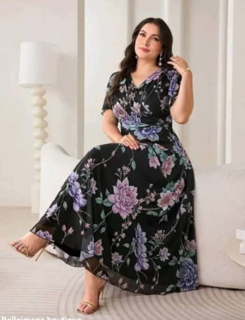 Magnifique robe pour grand dame