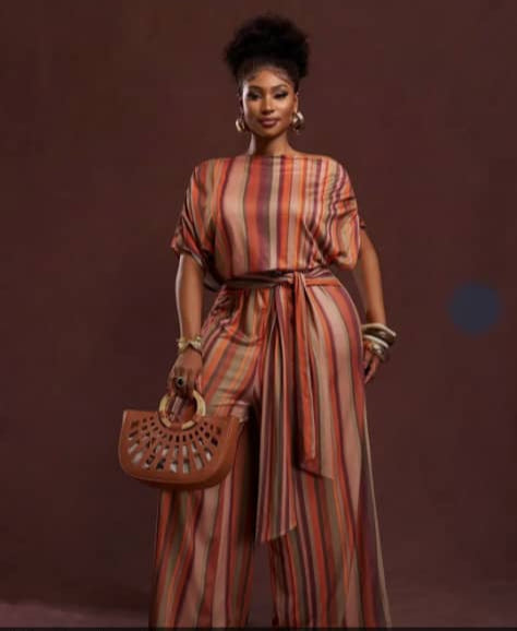 Combinaison dame chic et news