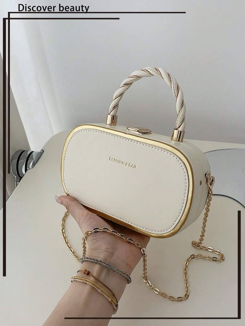 Jolie sac pour grande dame